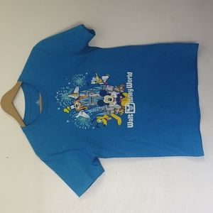 Disney Walt Disney World Blue Mickey and Friends Crew neck Tshirt sz XL Youth